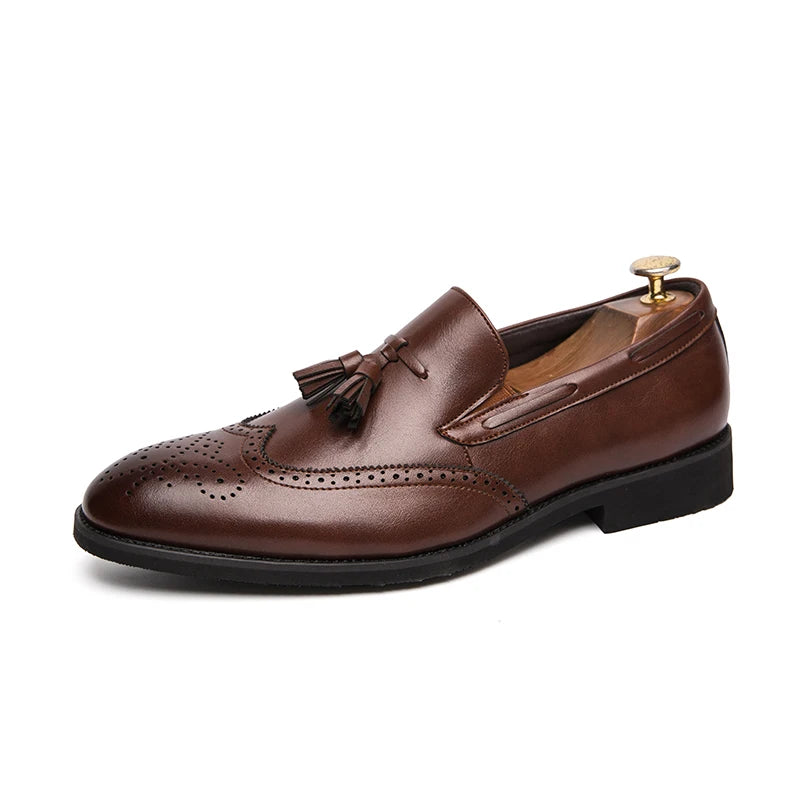 Beaumonts Loafers Brogue Style