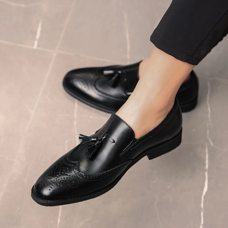 Beaumonts Loafers Brogue Style