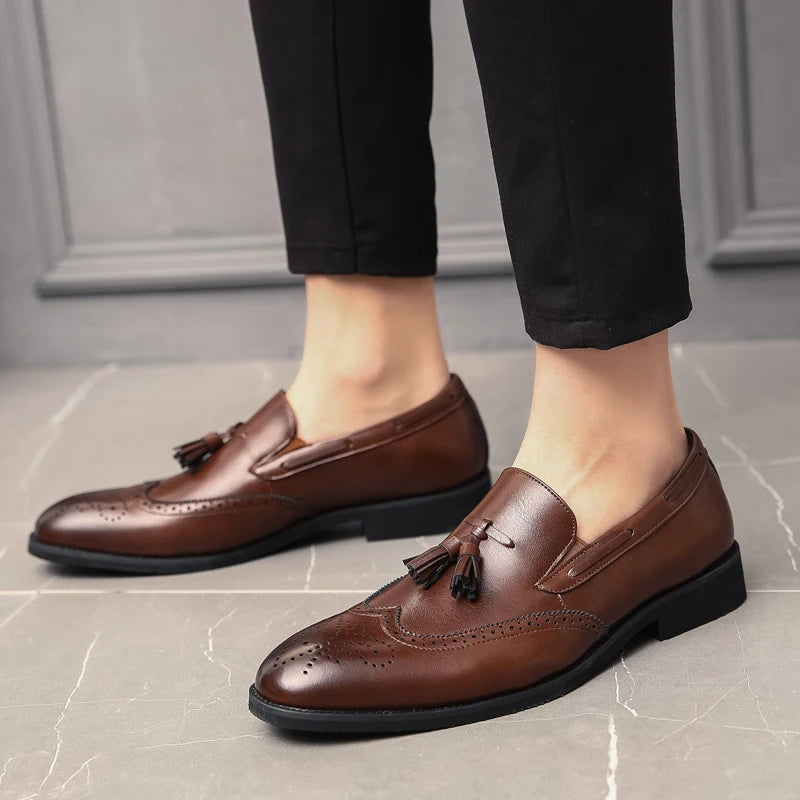 Beaumonts Loafers Brogue Style